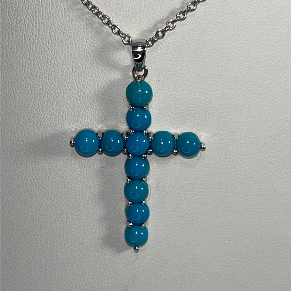 NWOT Genuine Sleeping Beauty Turquoise